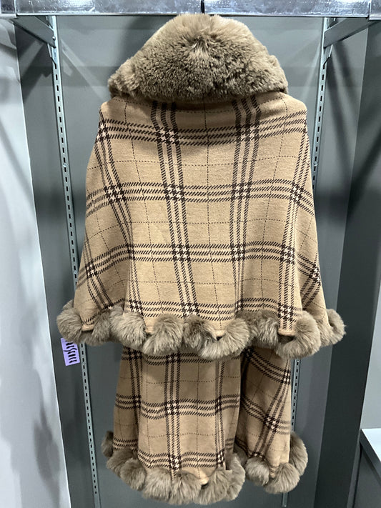 FAUX FUR PLAID SWEATER WRAP
