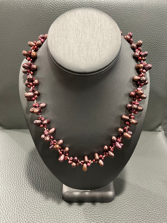 CHOCOLATE PEARL NECKLACE