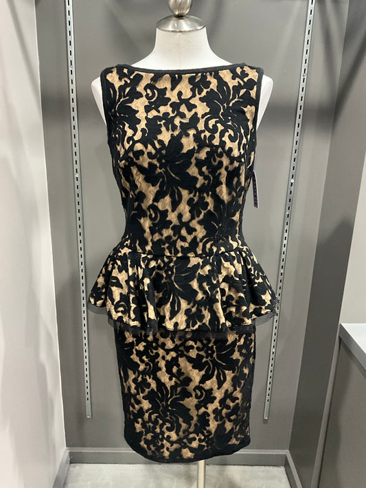 LACE PEPLUM DRESS