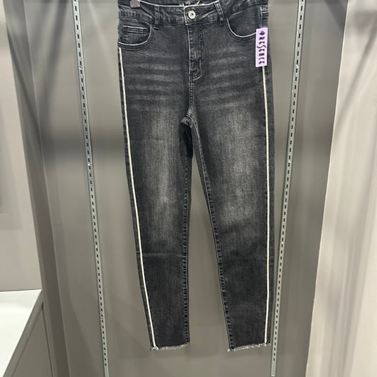 CRYSTAL TRIM CHARCOAL JEAN