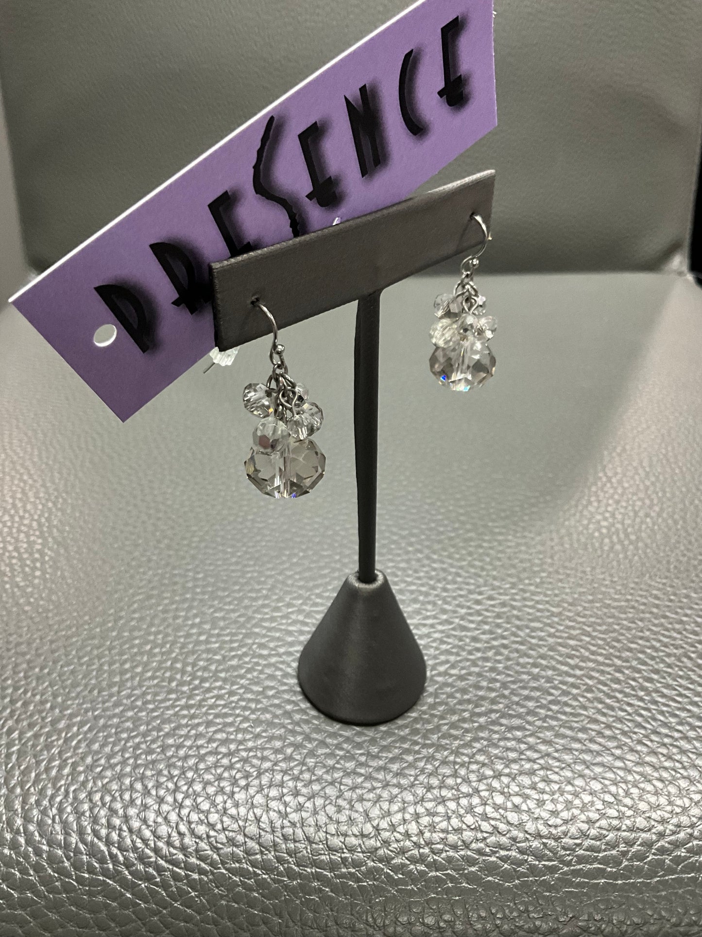 CRYSTAL DROP EARRING