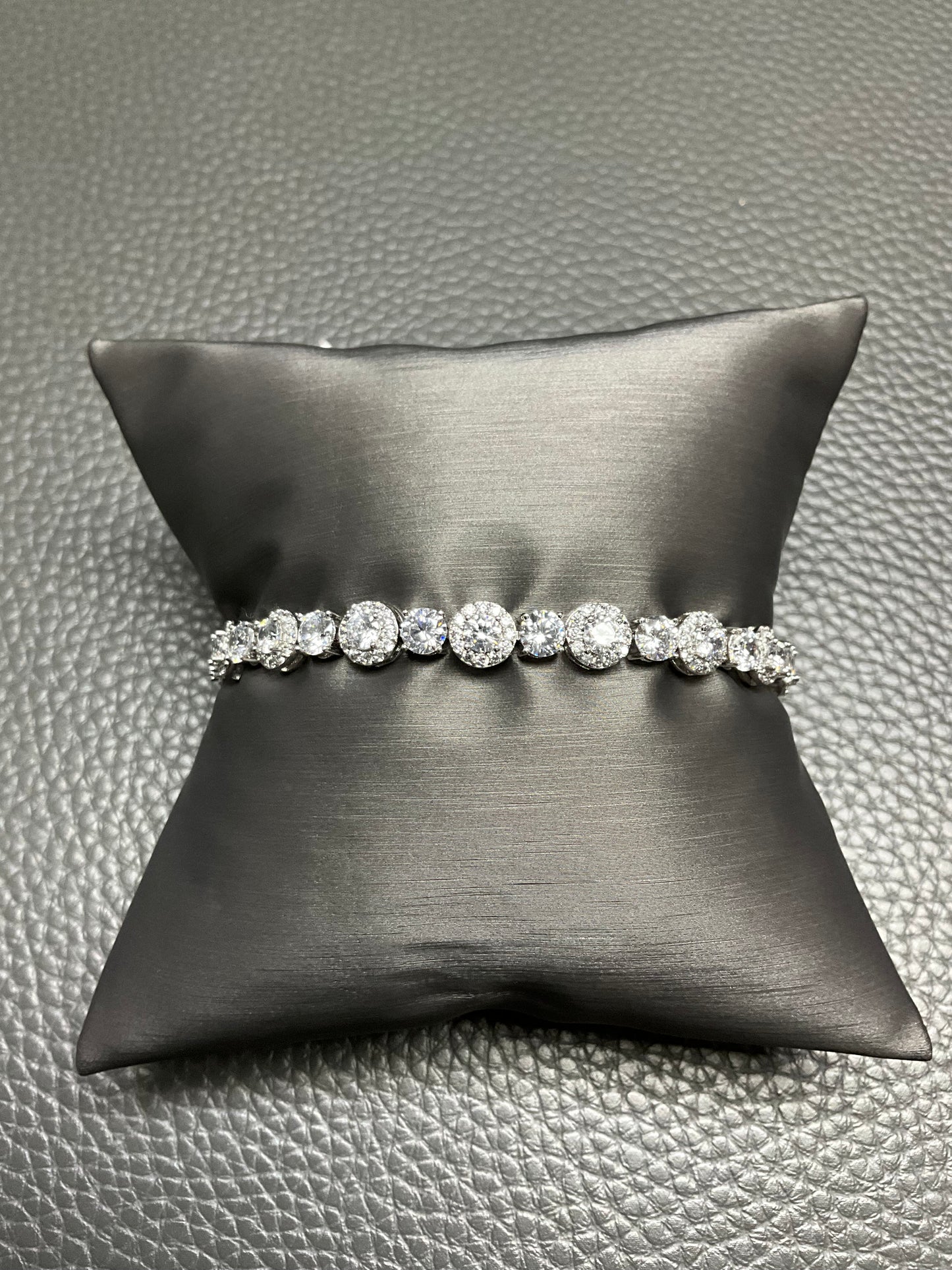 CUBIC ZIRCONIA TENNIS BRACELET