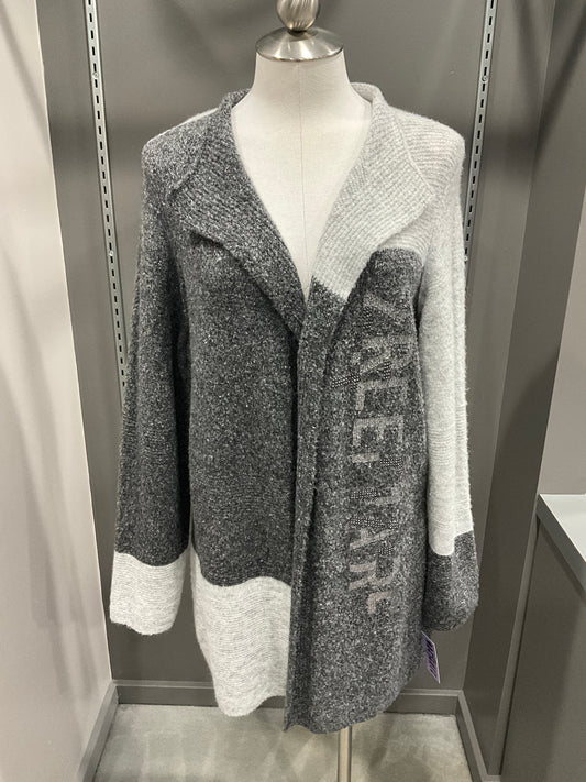 COLORBLOCKED FLYAWAY