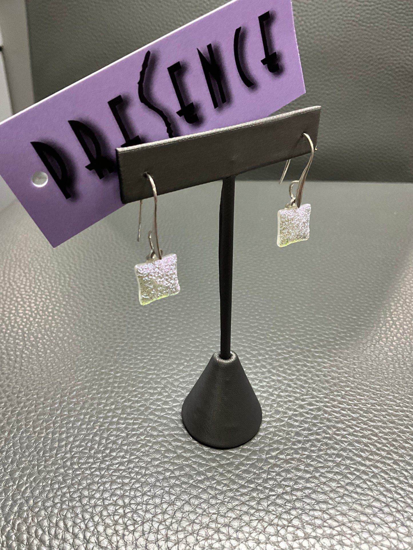 HANDBLOWN GLASS EARRING