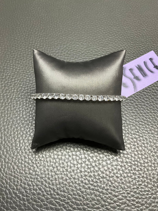 CUBIC ZIRCONIA TENNIS BRACELET