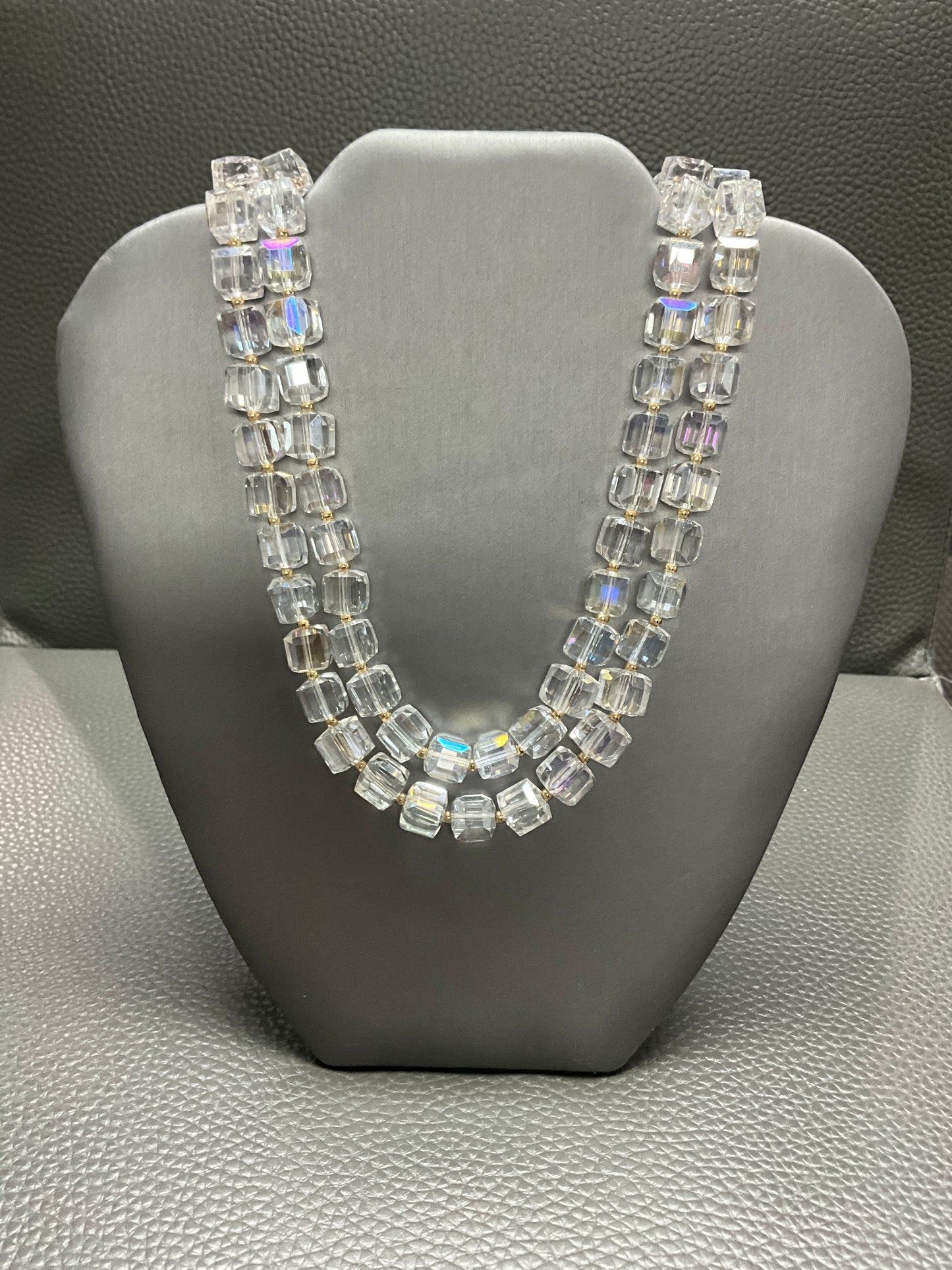 CRYSTAL NECKLACE