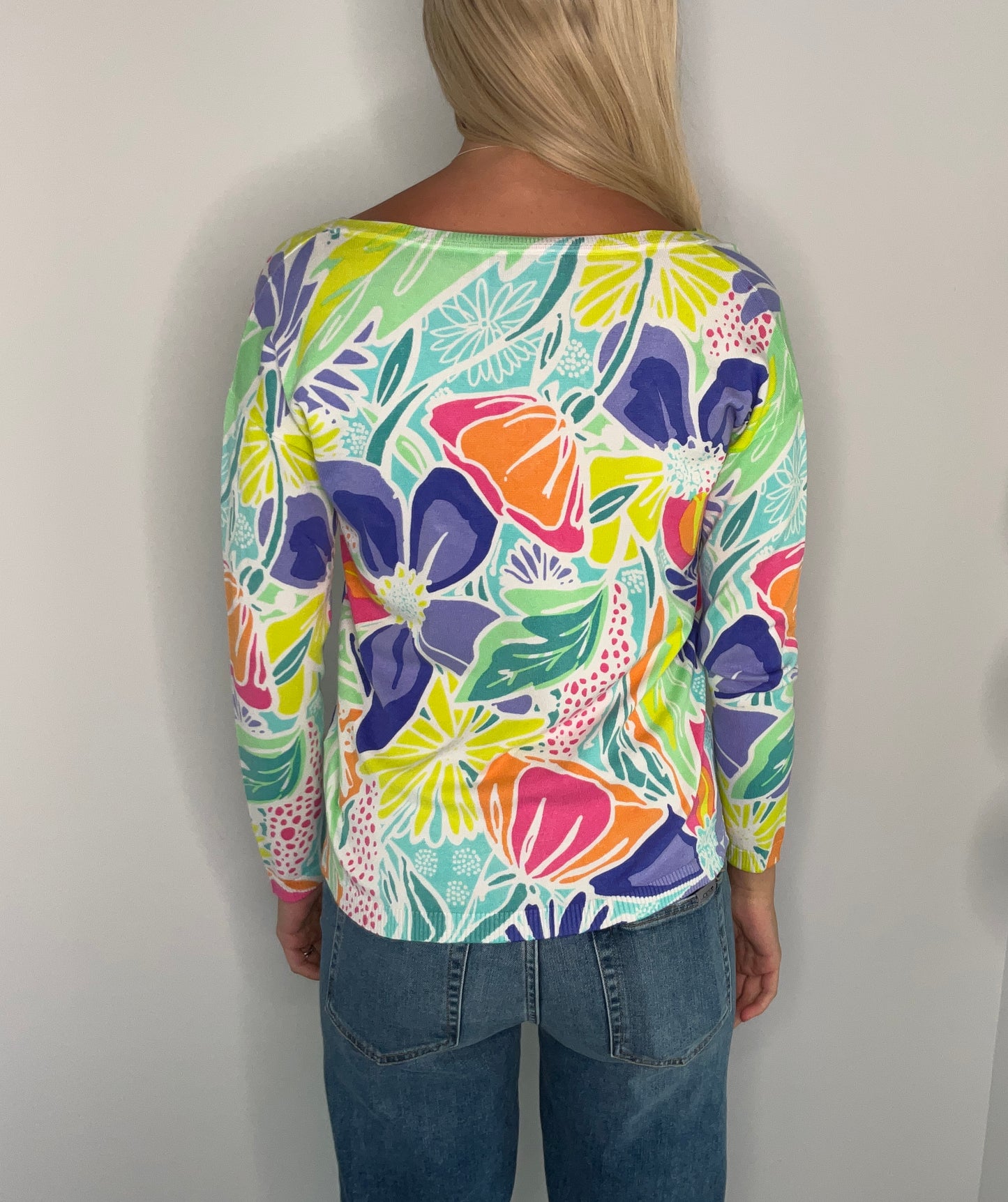 TROPICAL LOVE SWEATER