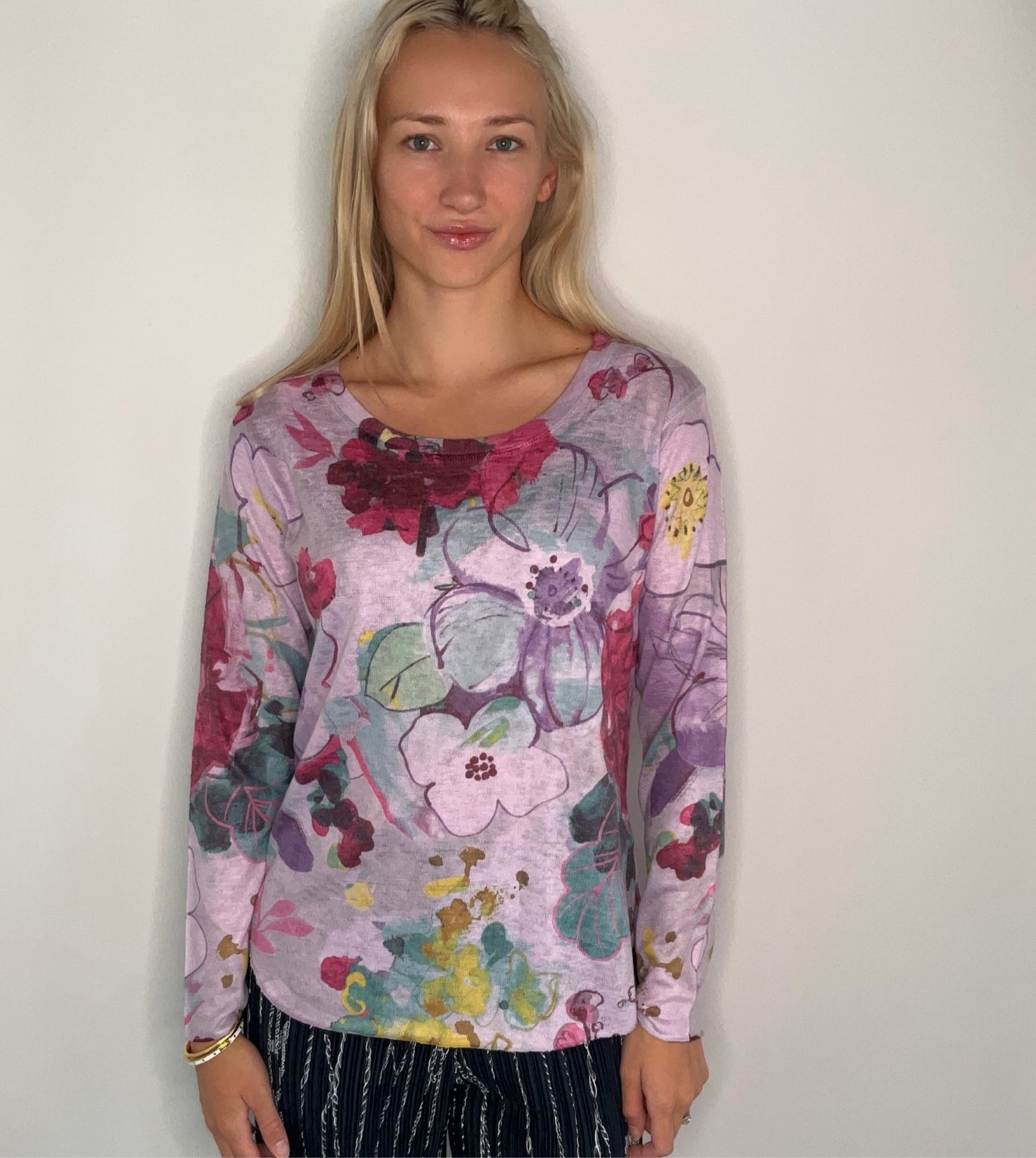 FLOWER POWER LILAC TOP