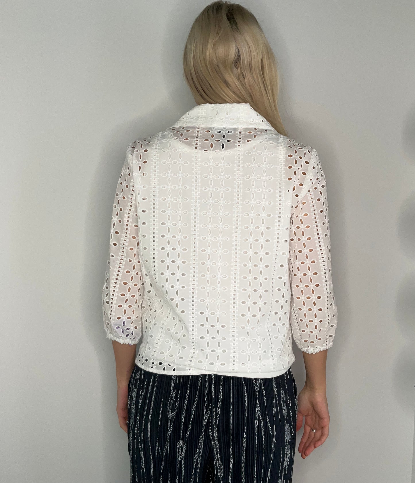 EYELET HEART BUTTON BLOUSE