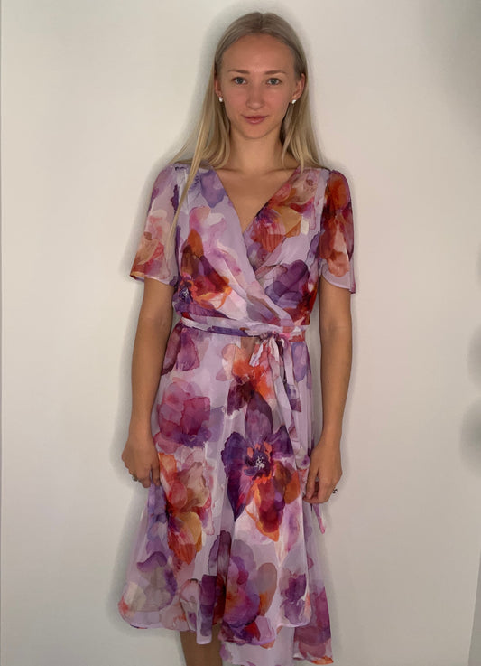 LILAC FLOWY FLORAL DRESS