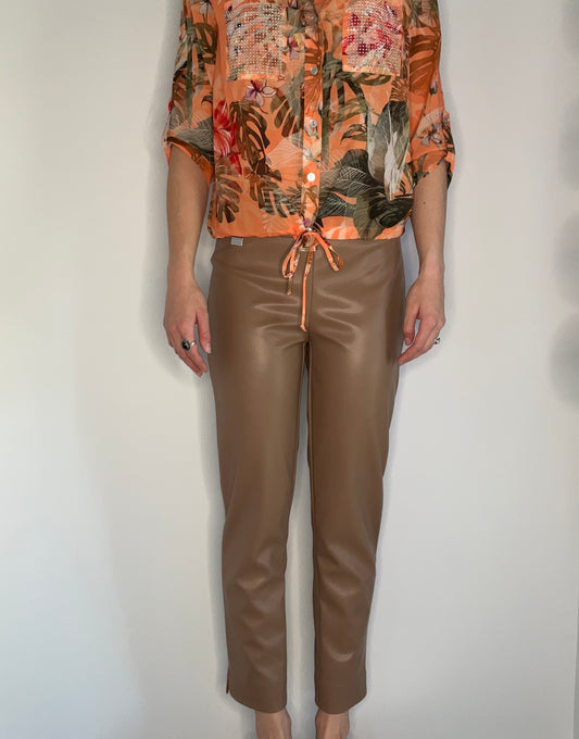 CAMEL LEATHERETTE PULL ON PANT