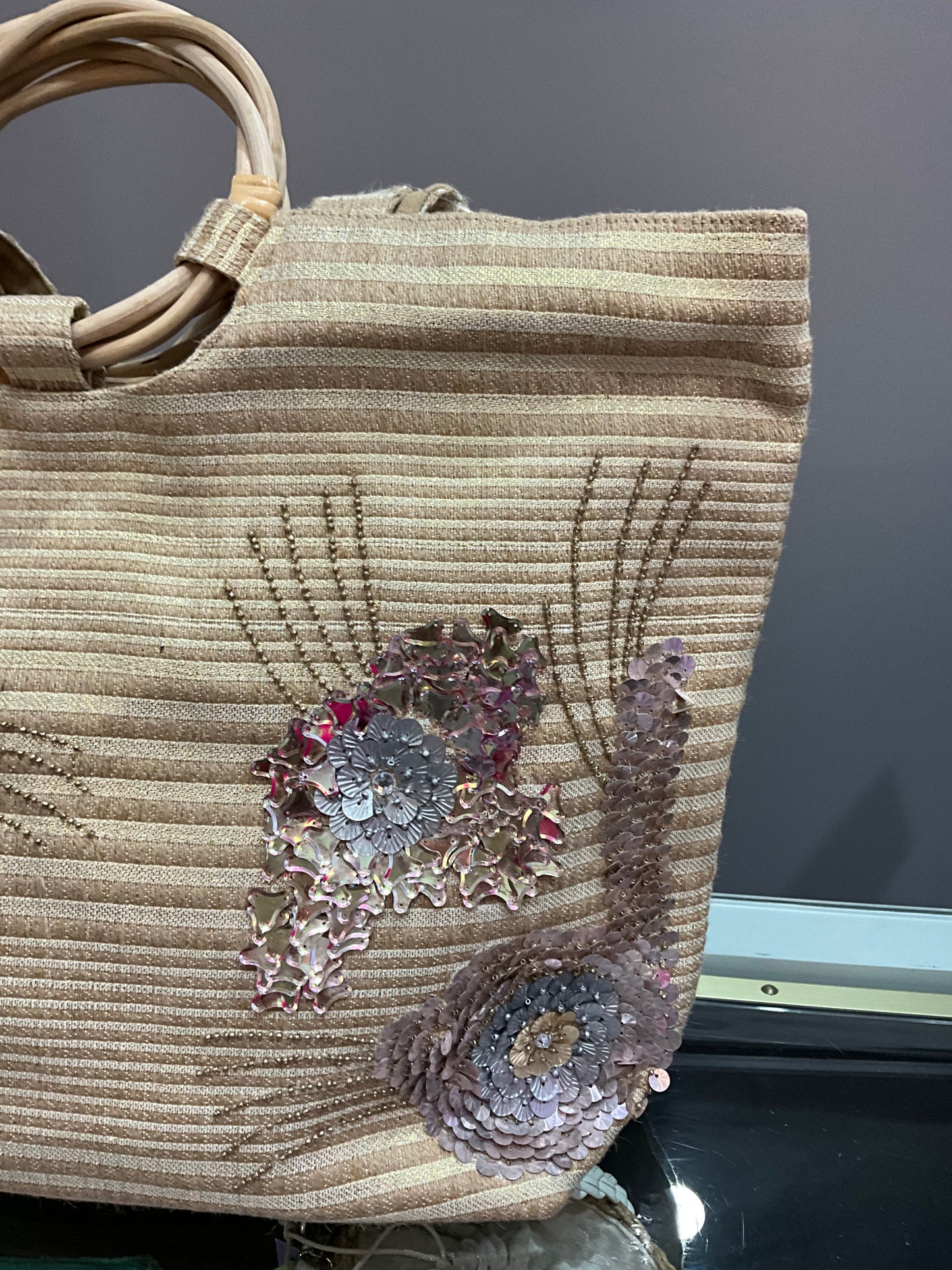 METALLIC FLOWER TOTE