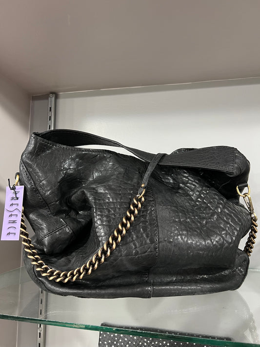 ITALY PEBBLE LEATHER LUXE CHAIN BAG