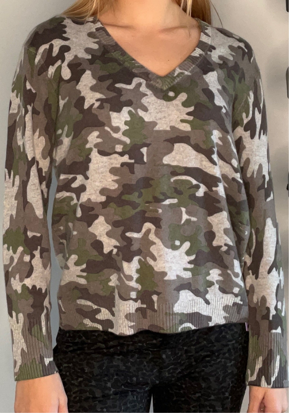 CASMERE CAMO SWEATER