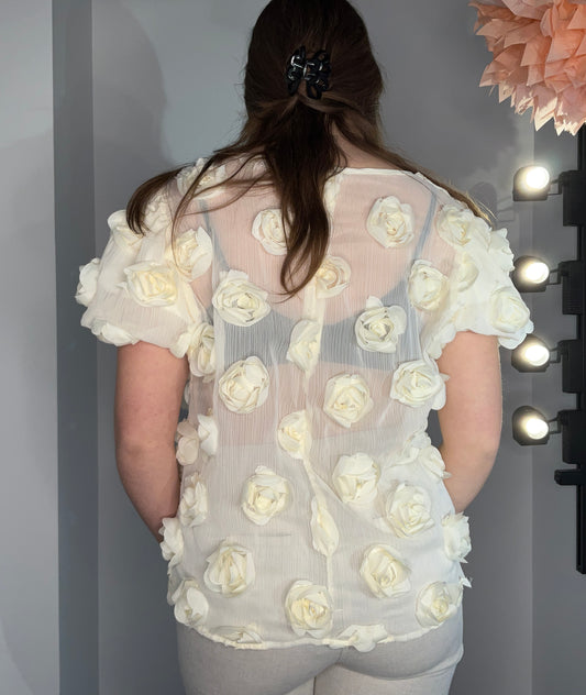 IVORY 3D FLOWER TOP