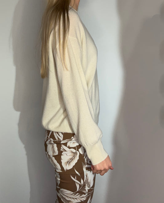 IVORY CASHMERE SWEATER