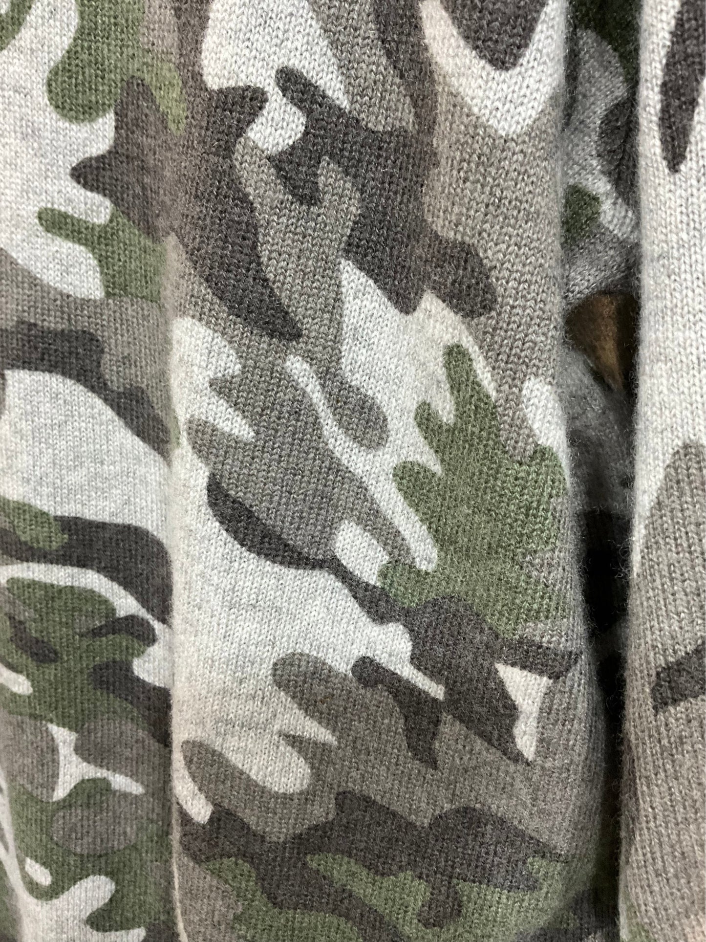 CASMERE CAMO SWEATER