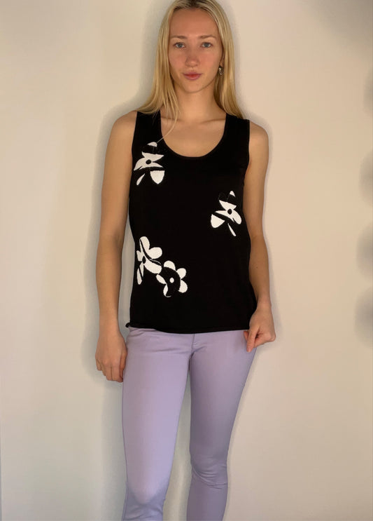 FLORAL PRINTED SLEEVELESS TOP