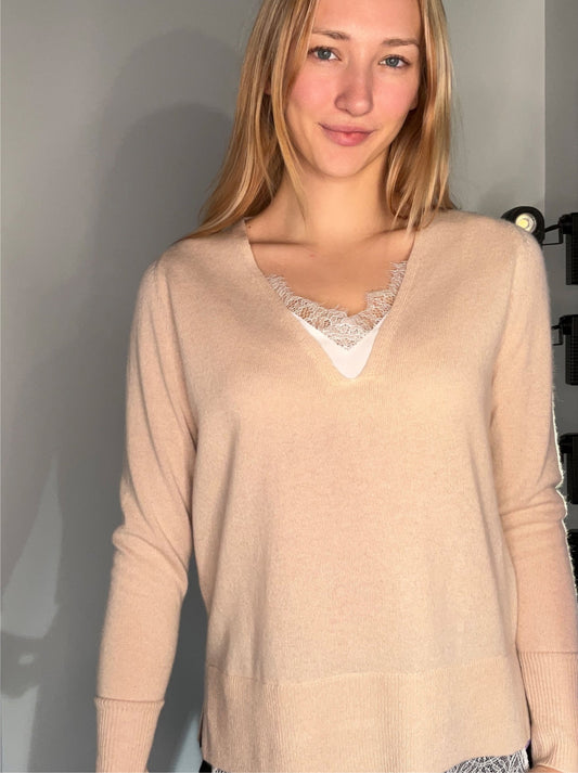 2FER WITH LACE