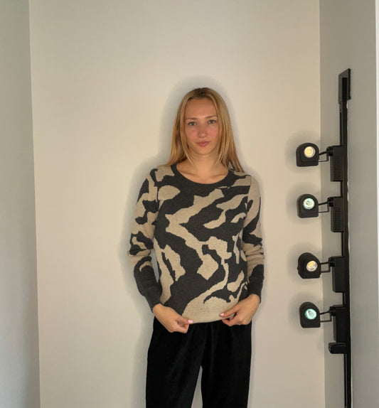 LUCIA SWEATER