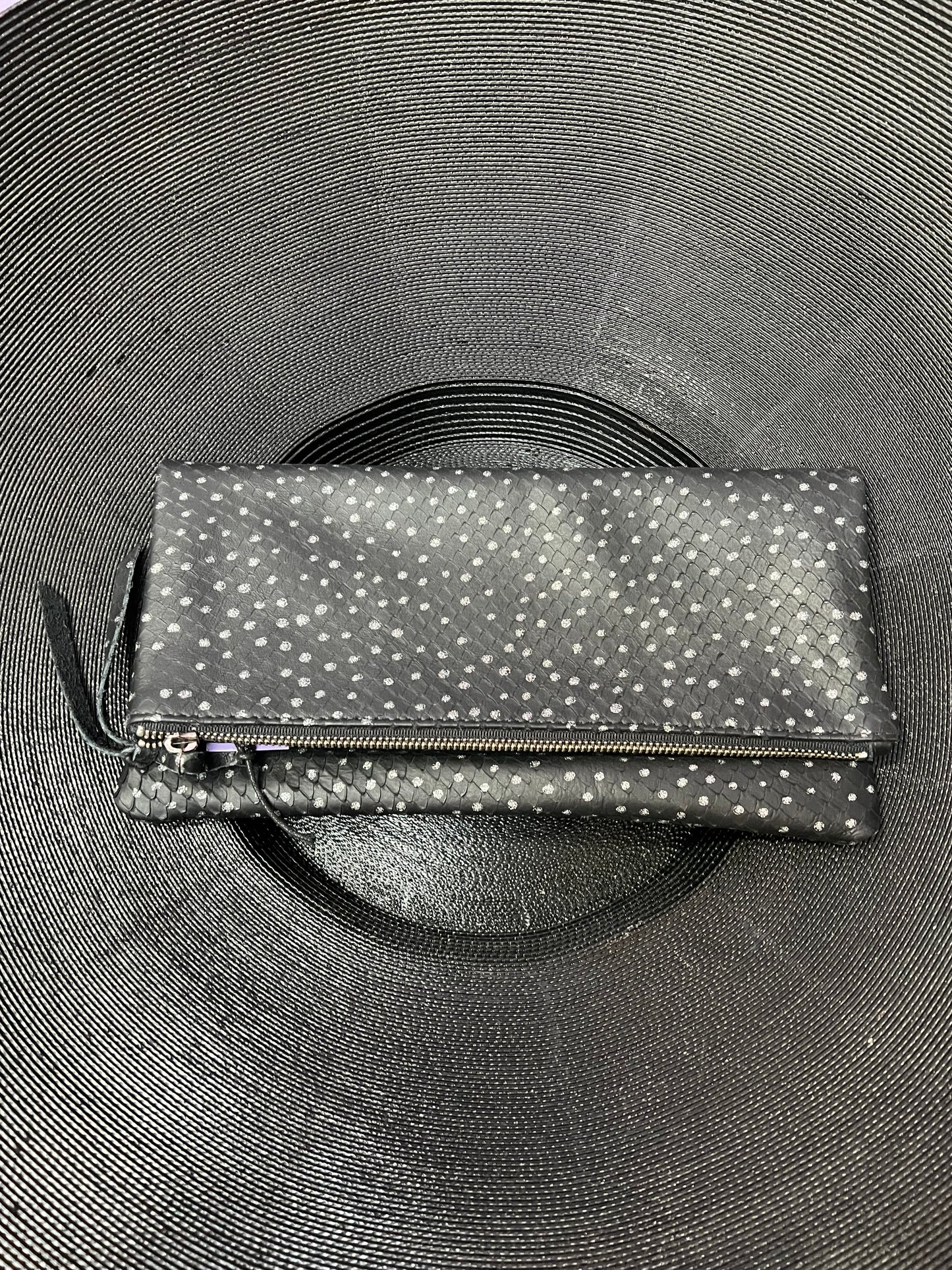 DOTTY CLUTCH