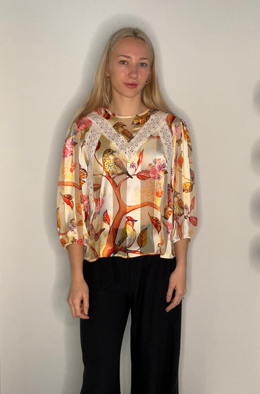 BUTTERFLY PRINT BLOUSE