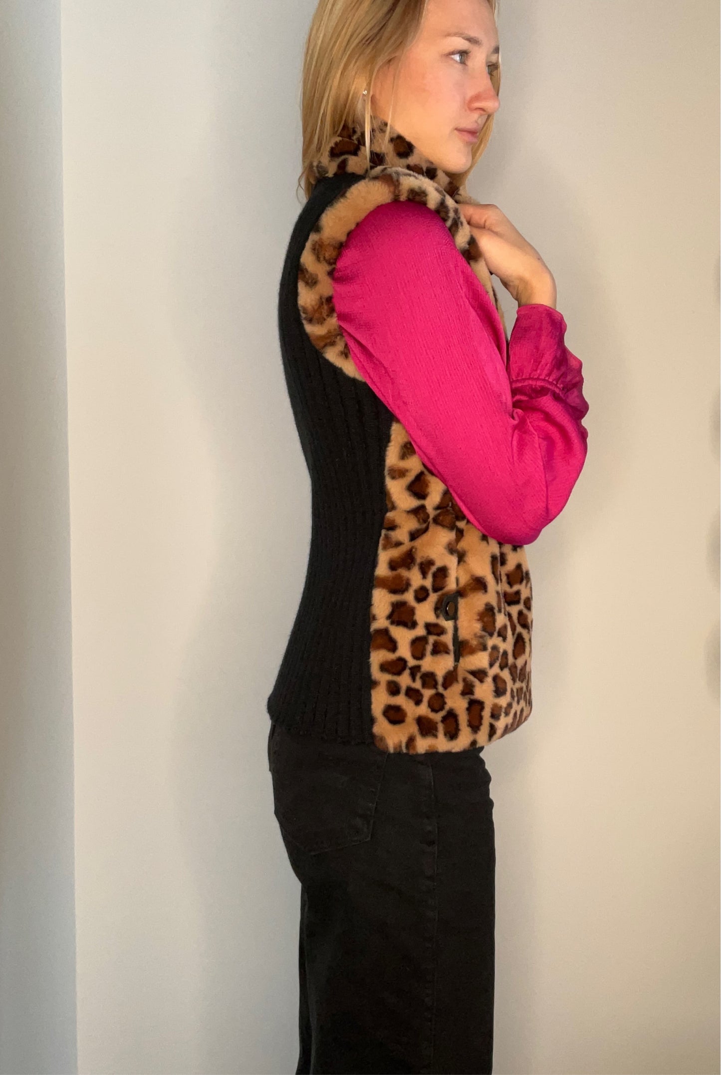 REVERSIBLE ANIMAL PRINT VEST