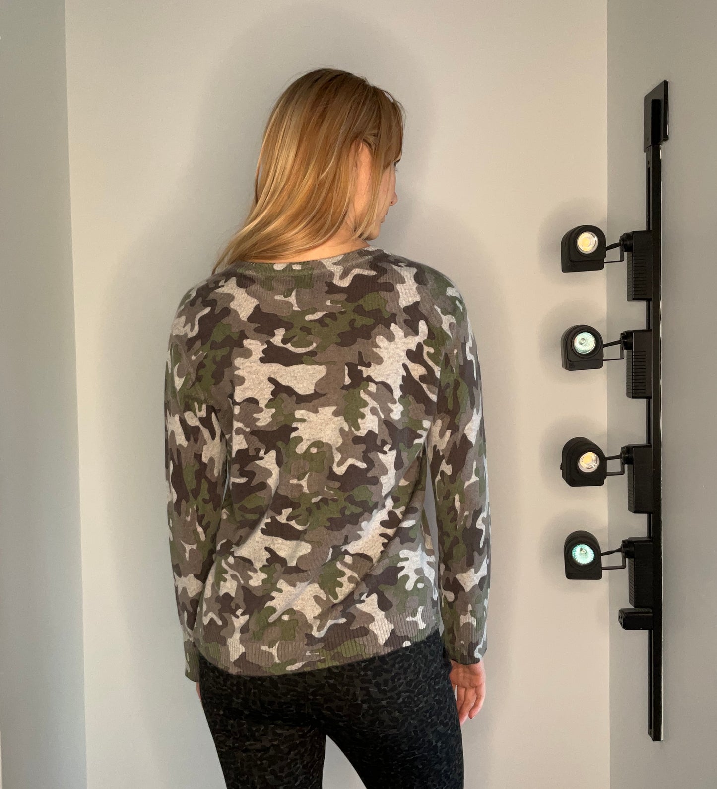 CASMERE CAMO SWEATER