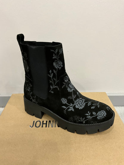 EMBROIDERD LUG BOOT